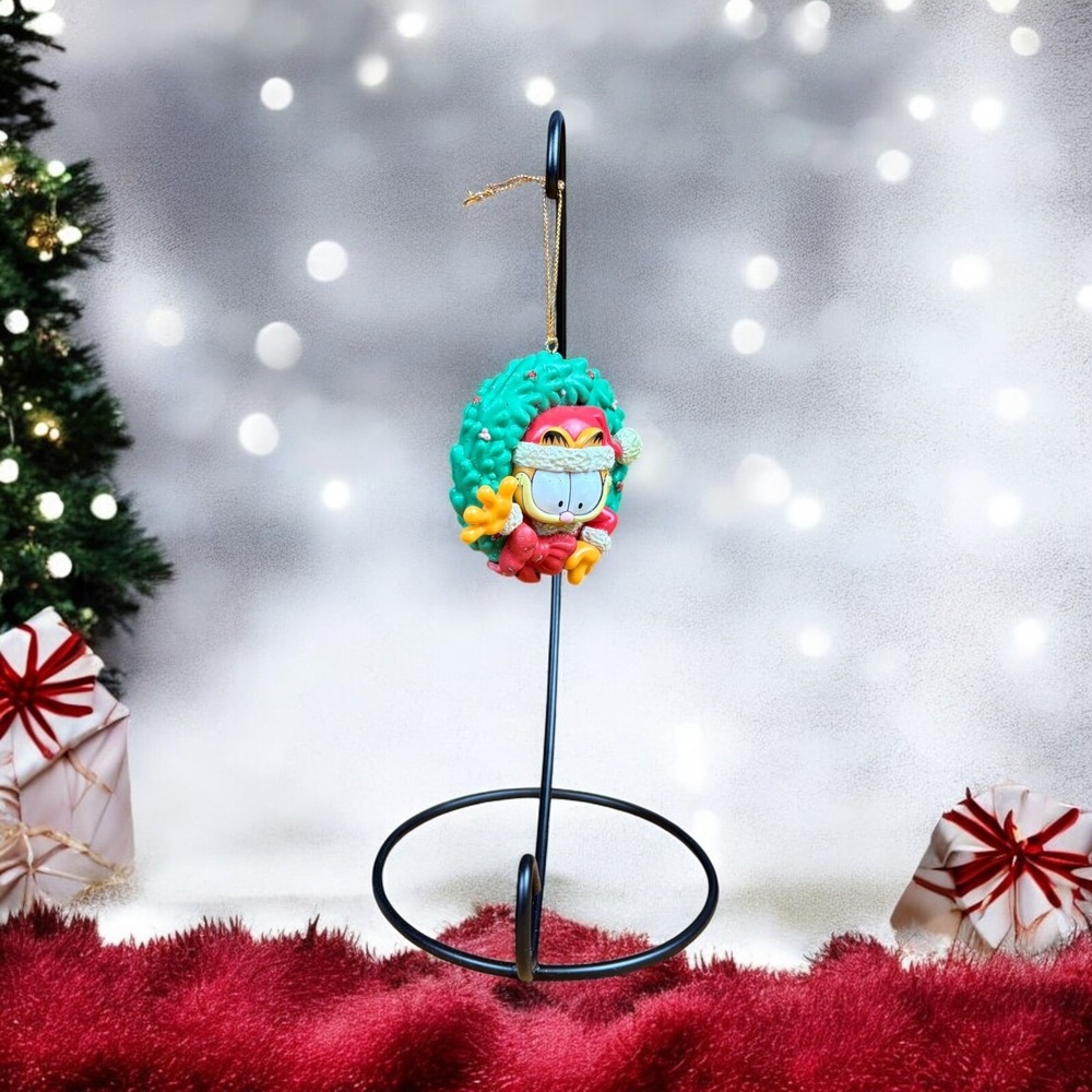 Garfield 1996 PAWS Christmas‎ Tree Ornament - Christmas Wreath w/Sparkling Trim